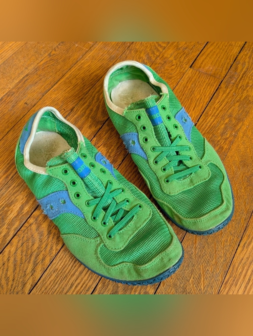 Saucony Green & Blue Slip-on Running Shoes